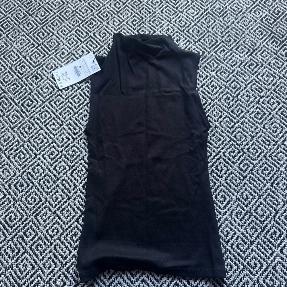 Zara Black Sleeveless Tank Top